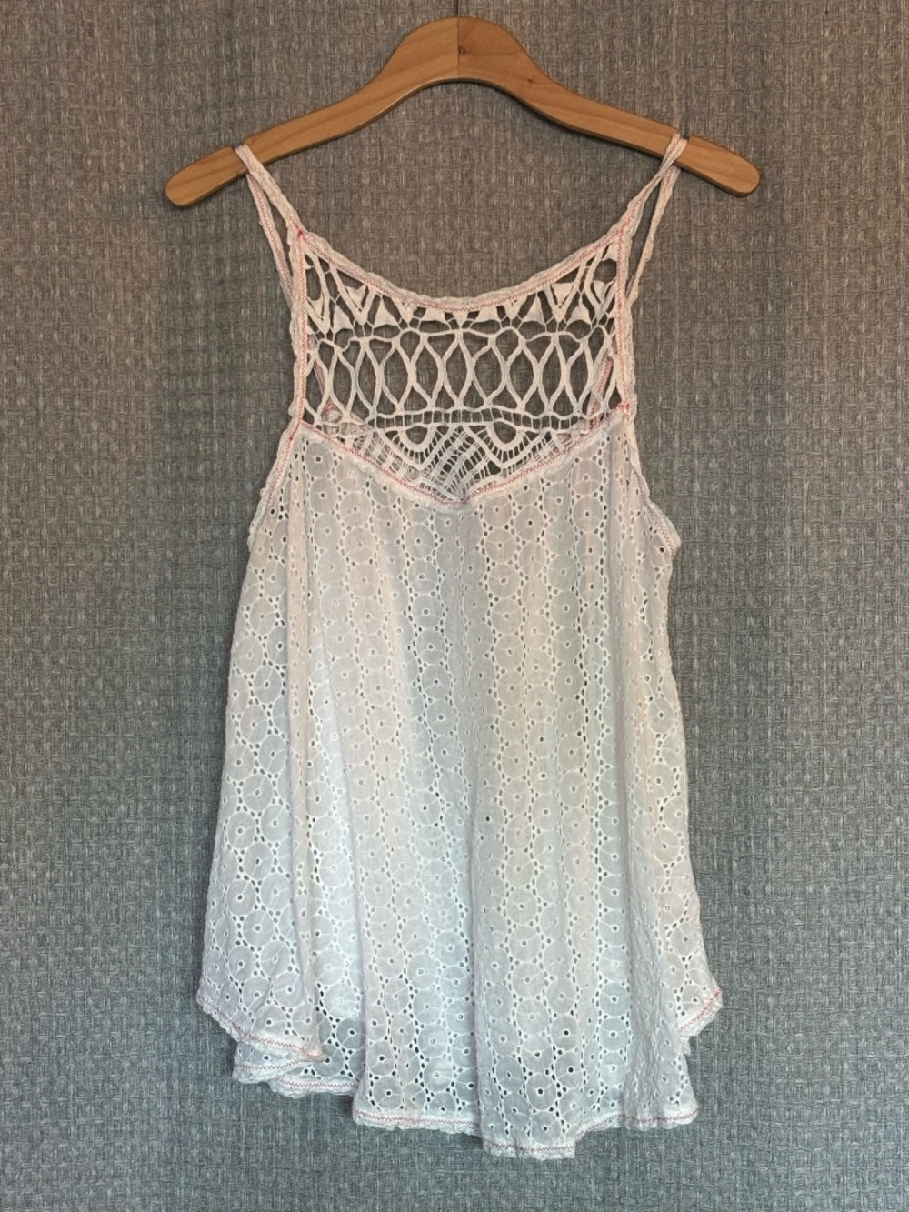 Beautiful Free People White Eyelet Cami